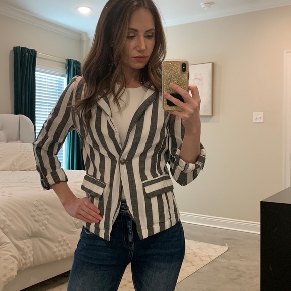 Striped blazer - Picture 2 of 2